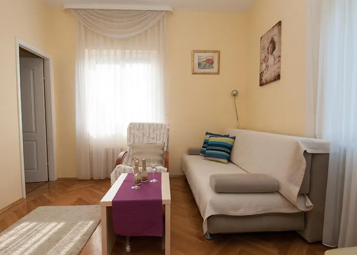 Apartment Iva 1, Wonderful View Of Kvarner Bay