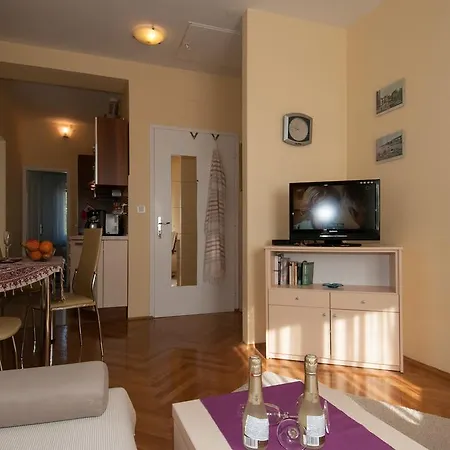 Apartment Iva 1, Wonderful View Of Kvarner Bay Opatija